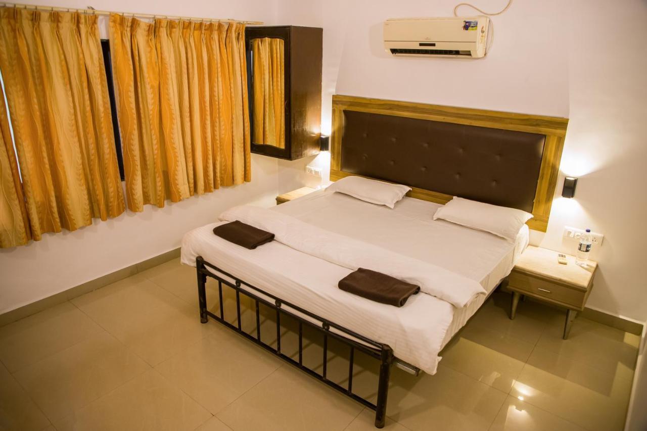 Sanidhya Beach Resort Алибаг Экстерьер фото